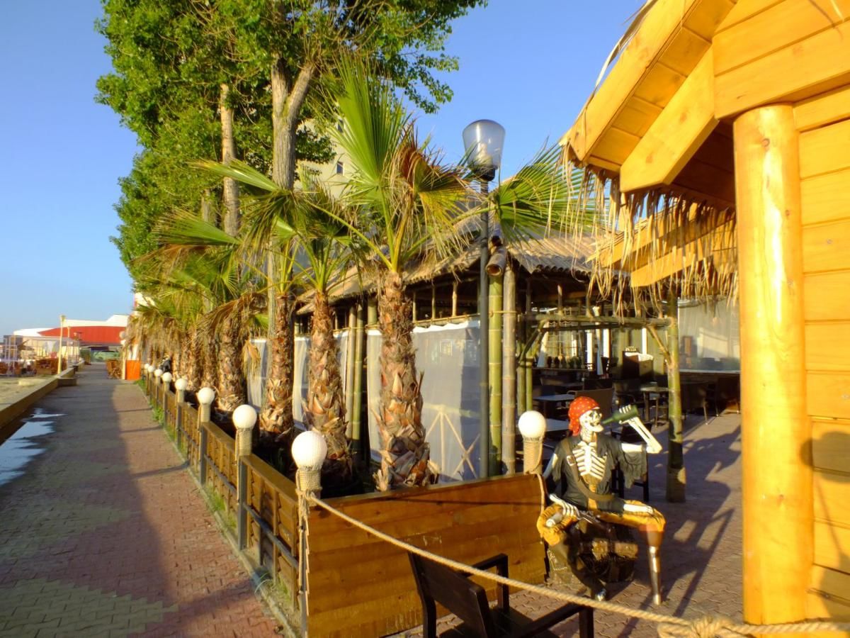 Отель Bicaz - Pirates Resort Мамая-38